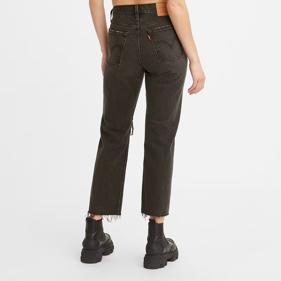 LAST CHANCE | Levi’s Straight Leg Jeans - Picture 6 of 12